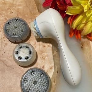 Clarisonic Pro Sonic Facial Cleansing Brush